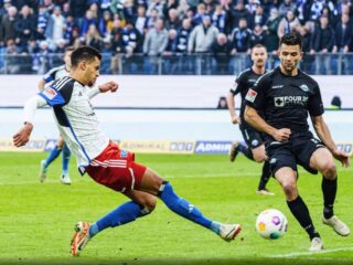 Πάντερμπορν - Αμβούργο