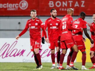 Ανεσί - Ανζέ