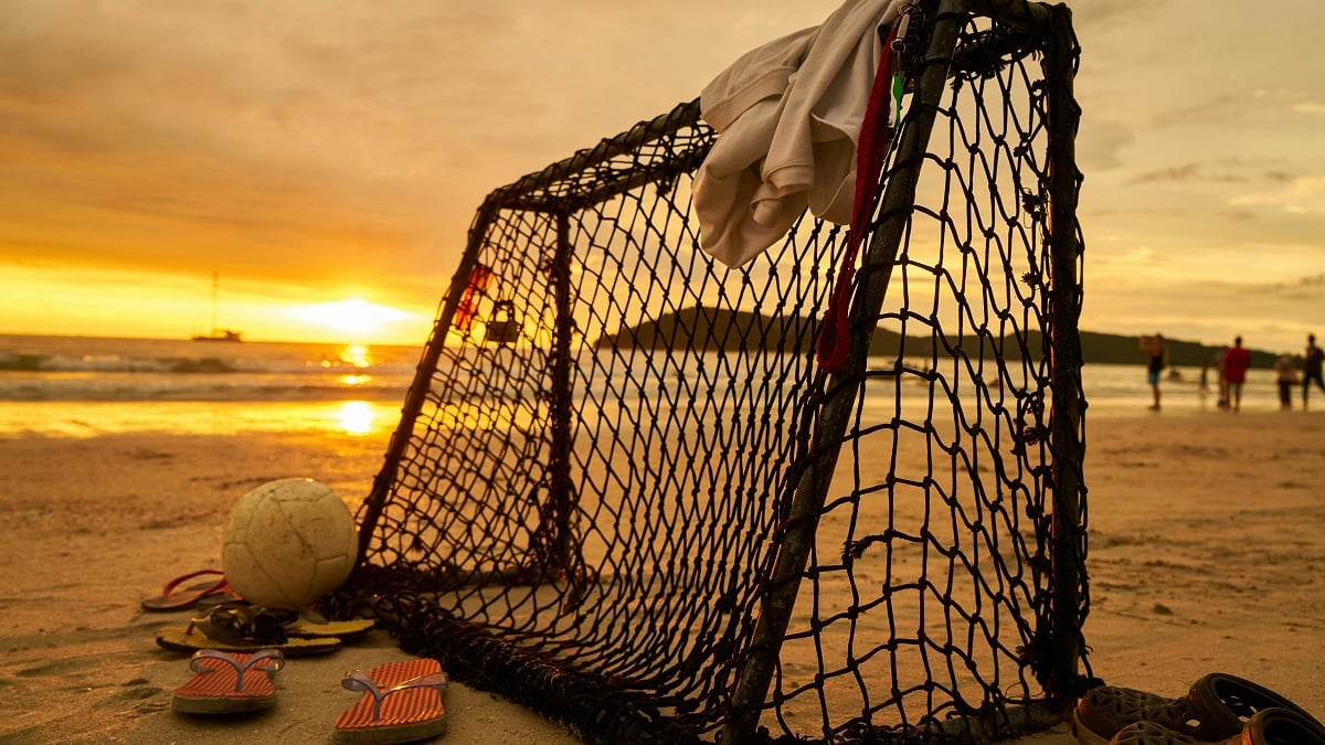 Η μπάλα δεν σταματάει… ούτε λεπτό αυτό το καλοκαίρι!