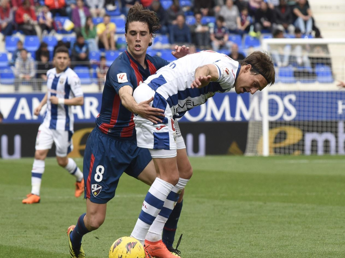 oyeska-levante-020624