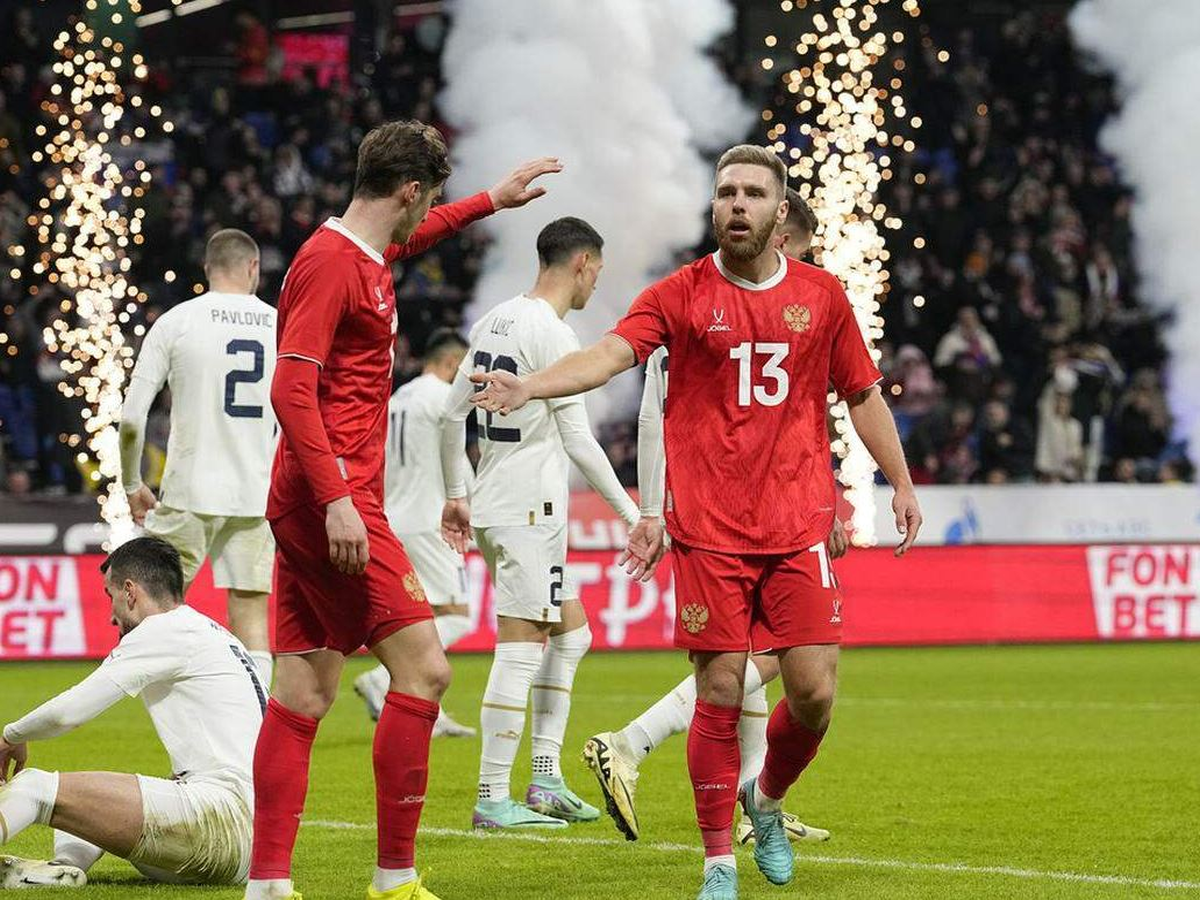 leykorosia-rosia-070624