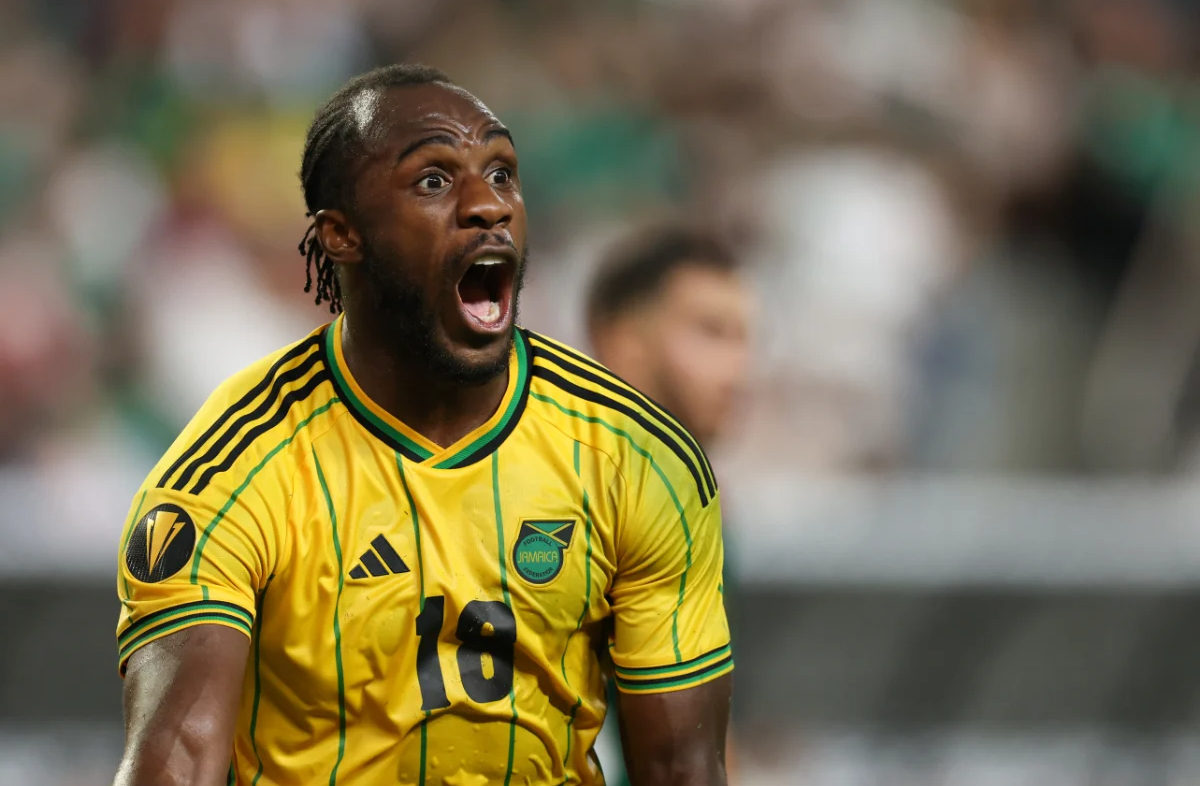 Μιχαΐλ Αντόνιο