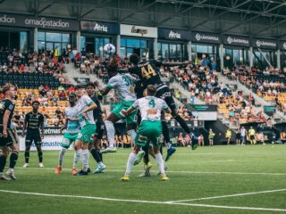 Σεϊναγιόεν - Εκένας