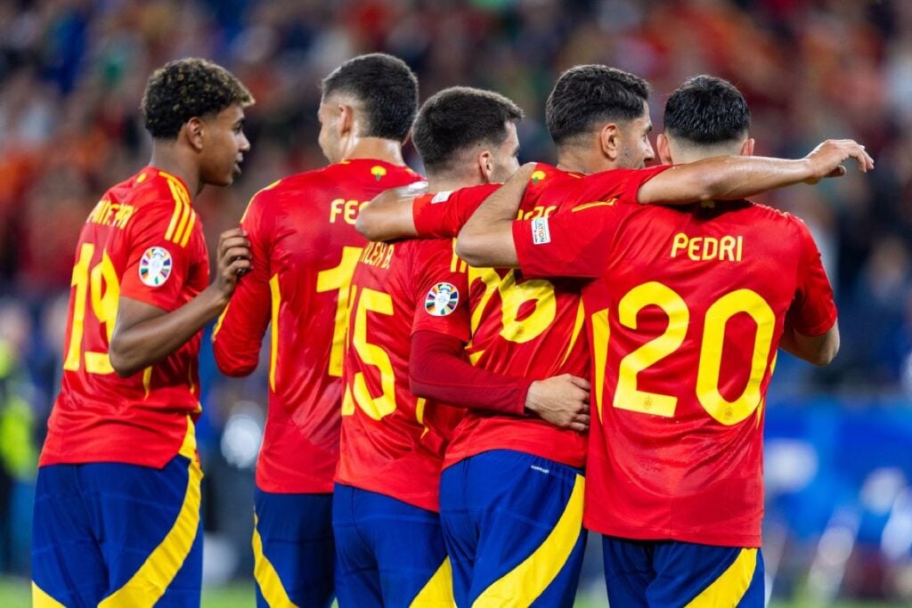 Προγνωστικά Euro 2024 από το Tip of the Day powered by Pamestoixima.gr για τις αναμετρήσεις Αγγλία - Σλοβακία και Ισπανία - Γεωργία