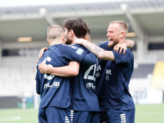 Ούτσικτενς - Βάρμπεργκ