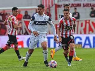 Χιμνάσια Λα Πλάτα - Μπαράκας Σεντράλ