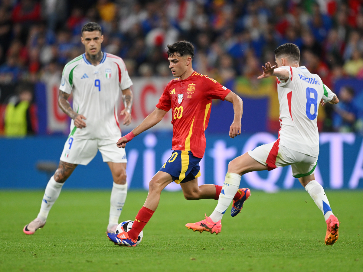 Ελαφρύ προβάδισμα η Ιταλία, φαβορί για το 3/3 οι Ισπανοί