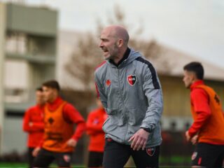 Μπαράκας Σεντράλ - Νιούελς Ολντ Μπόις