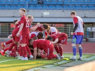 Κόνας Κουέι - Μπράβο