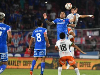 Κομπρεσάλ - Ουν. ντε Τσίλε