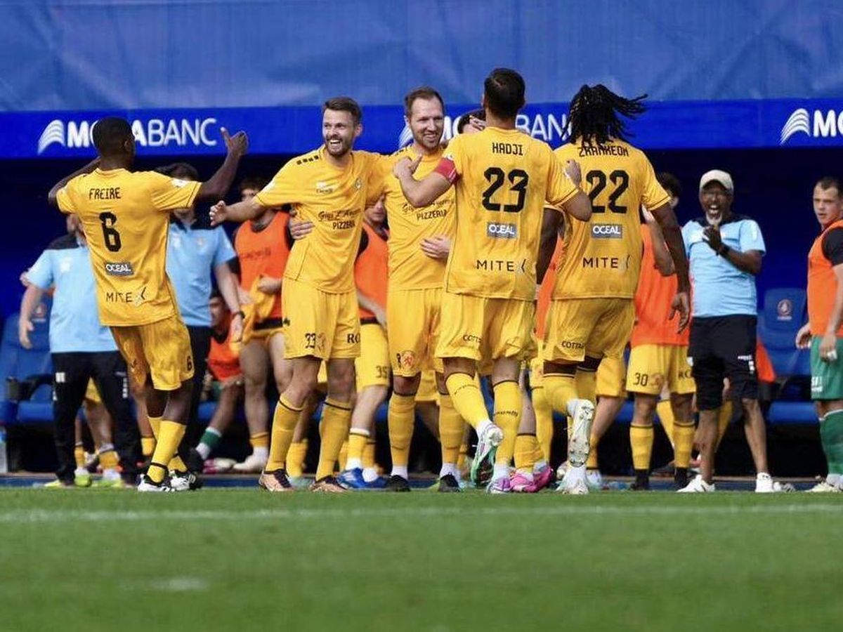 ntoyntelanz-athletik-klamp-eskalntes-180724