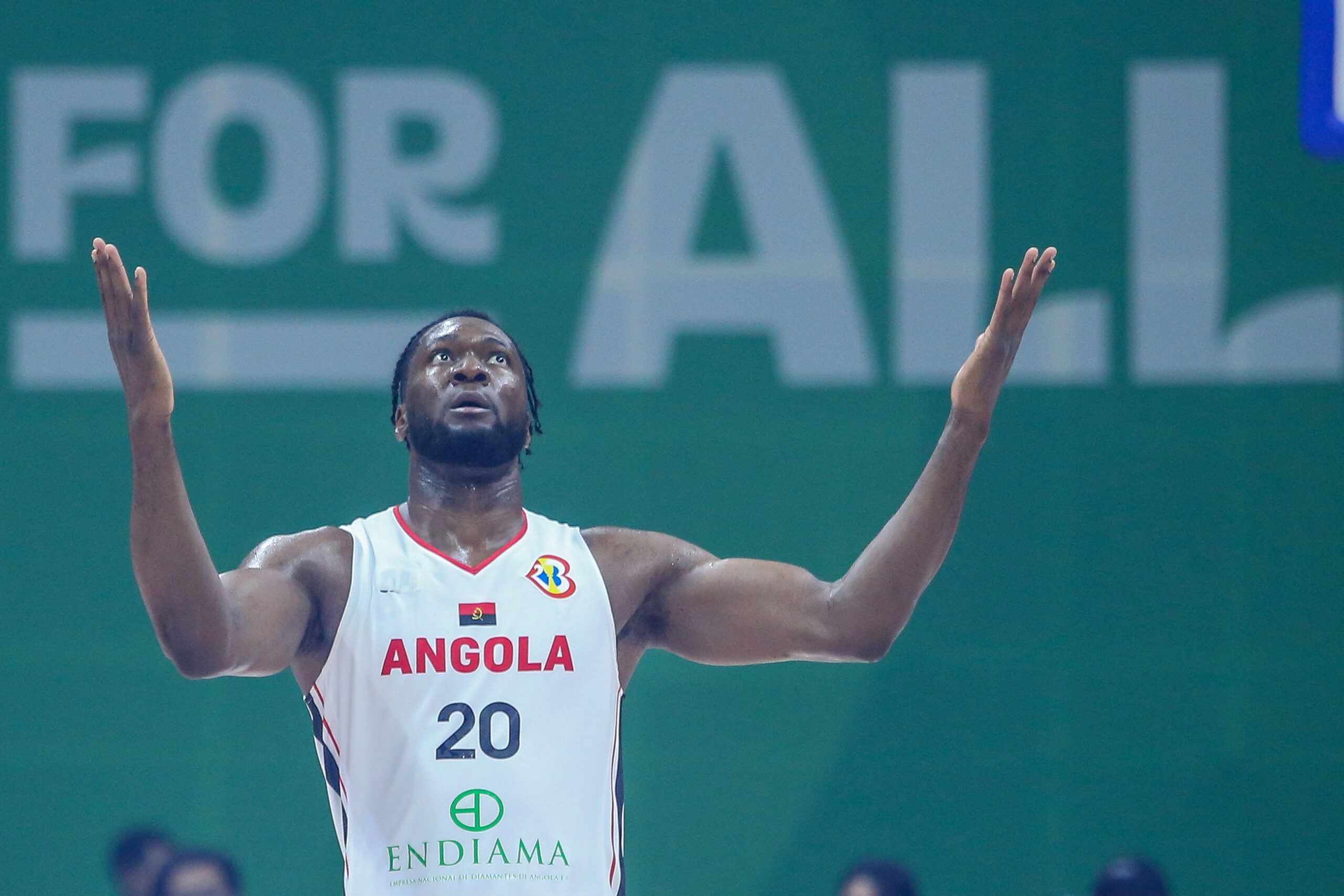 angkola-livanos-040724