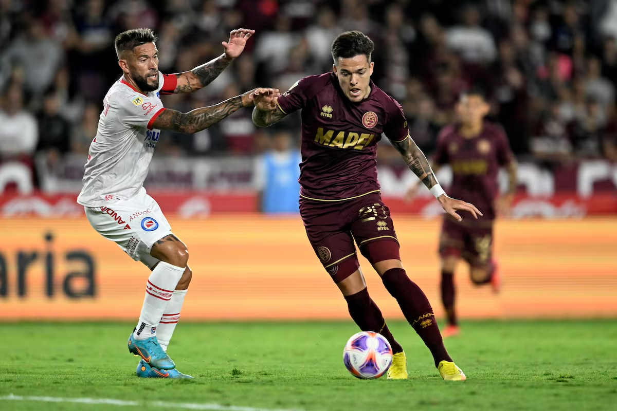 arxentinos-tzoyniors-lanoys-300724