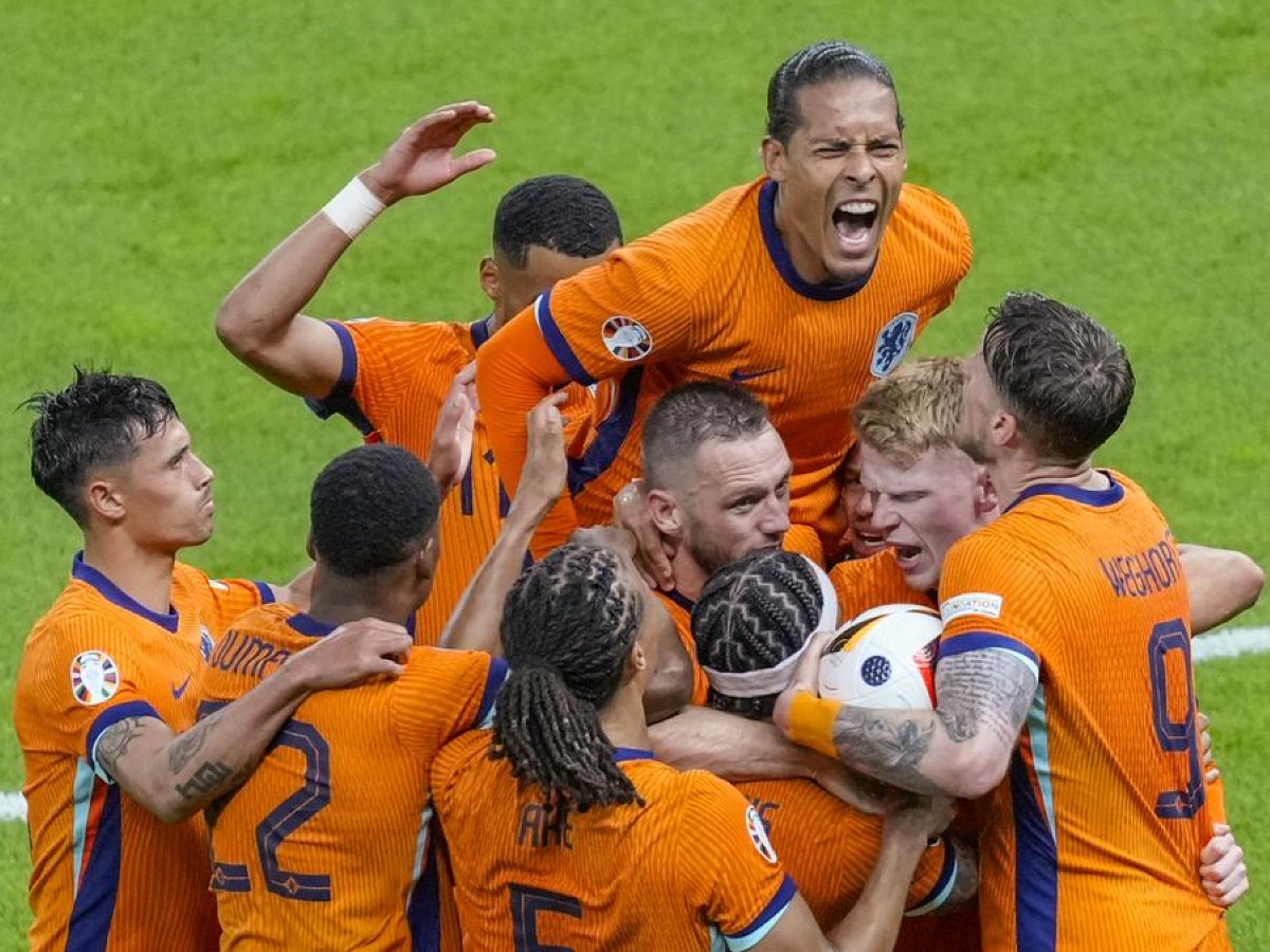 Προγνωστικά Euro 2024 από το Tip of the Day powered by Pamestoixima.gr για τον ημιτελικό Ολλανδία - Αγγλία (10/07).