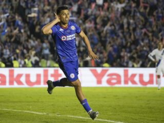 Κρουζ Αζούλ - Τιχουάνα