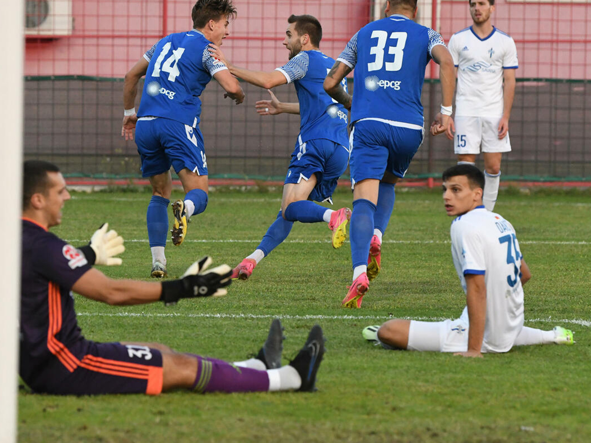 ntetsits-toyzi-ntinamo-mpatoymi-300724