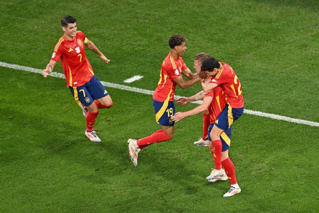 Ισπανία - Αγγλία προγνωστικά euro