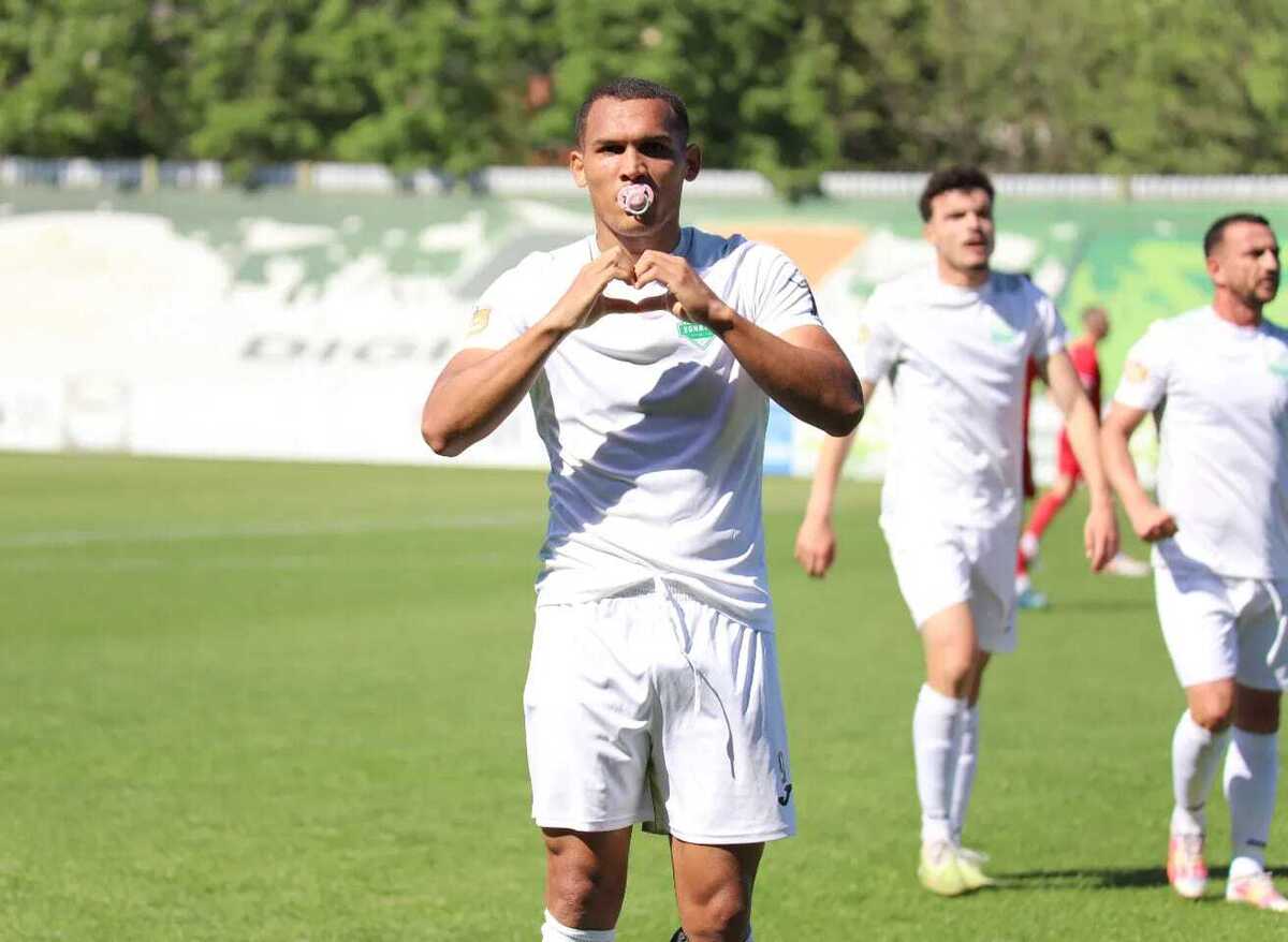 ntinamo-tiranon-egnatia-180824