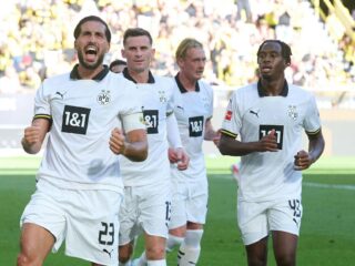 1. FC Phoenix Luebeck - Ντόρτμουντ