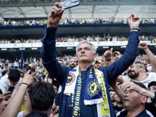 Φενέρμπαχτσε - Άδανα Ντεμίρσπορ