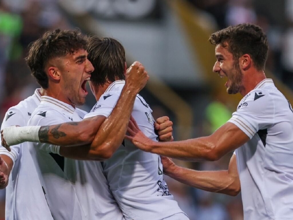 Γκιμαράες - Ζρίνσκι προγνωστικά Κόνφερενς Λιγκ