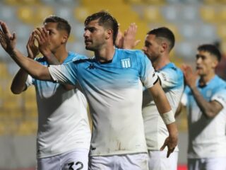 Ράσινγκ Κλουμπ - Ουατσιπάτο