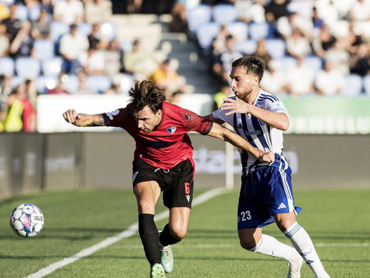 ntetsits-toyzi-elsinki-150824