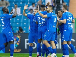 Al Akhdoud - Αλ Χιλάλ