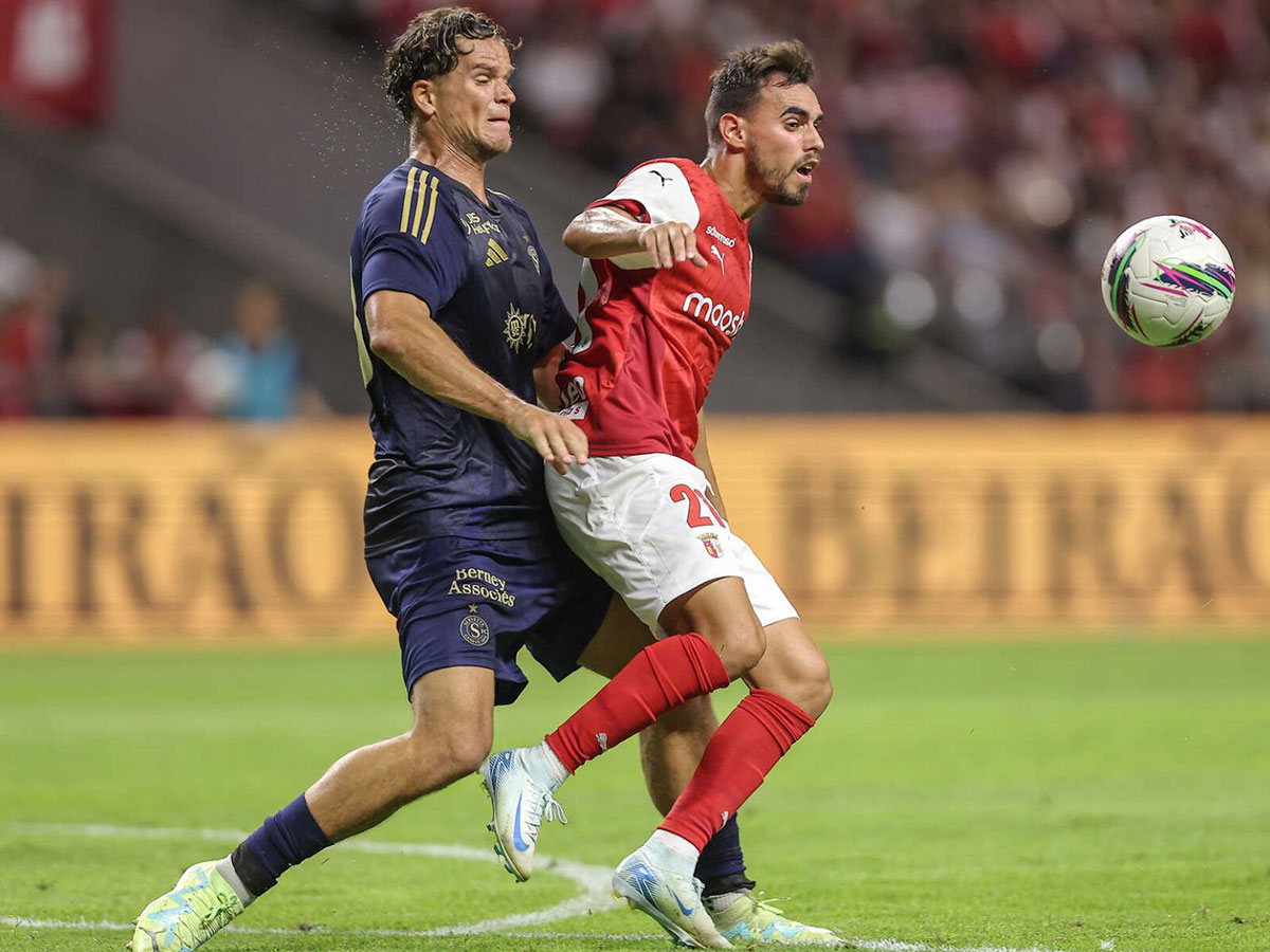 servet-mpragka-150824