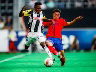 Στεάουα - Λίντσερ