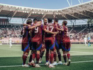 Γκρασχόπερς - Σερβέτ