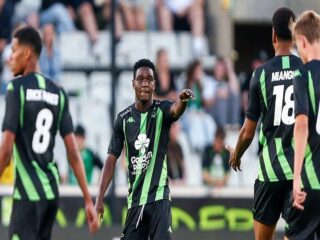 Σερκλ Μπριζ - Σιντ Τρούιντεν