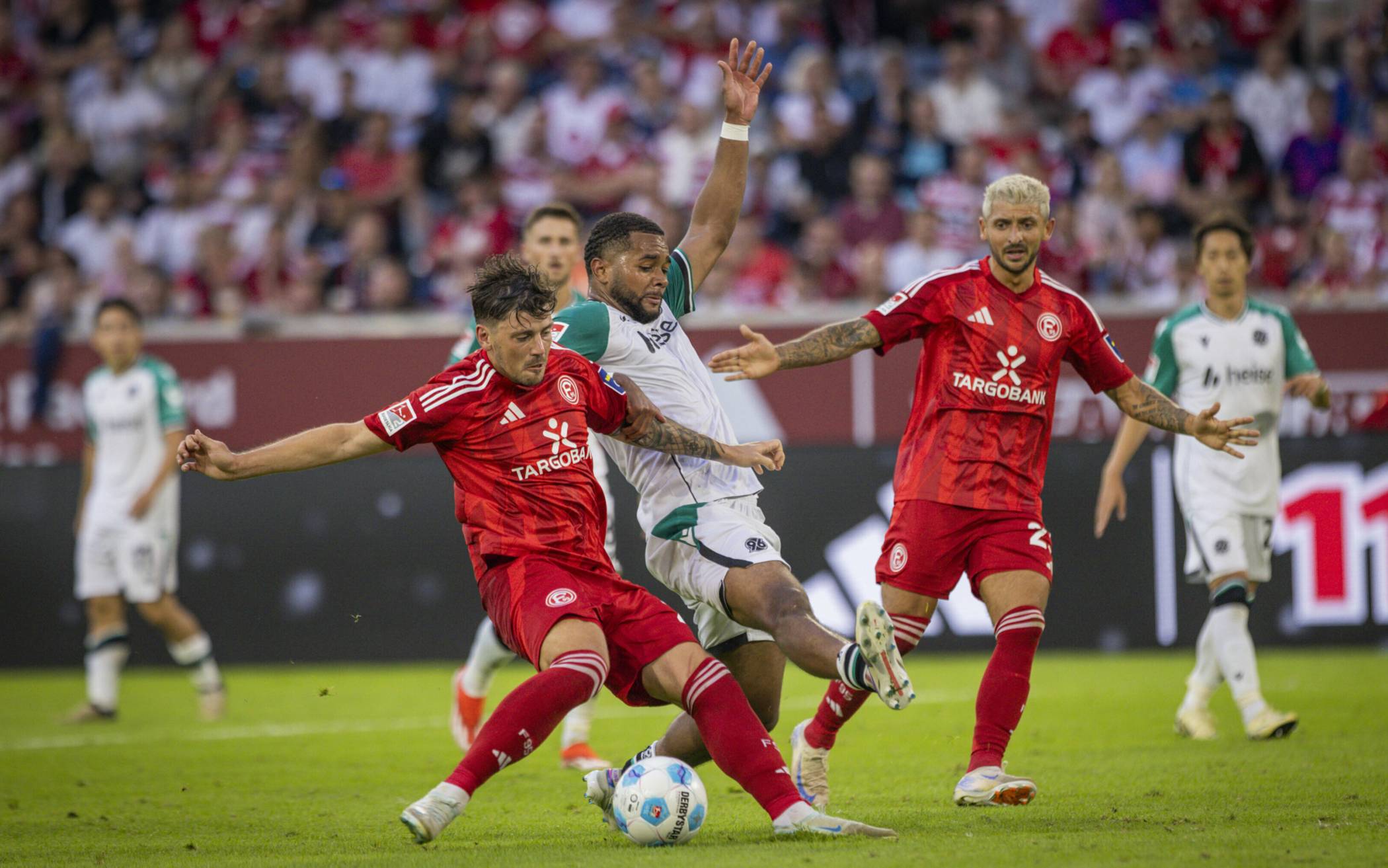 annovero-kaizerslaoytern-140924