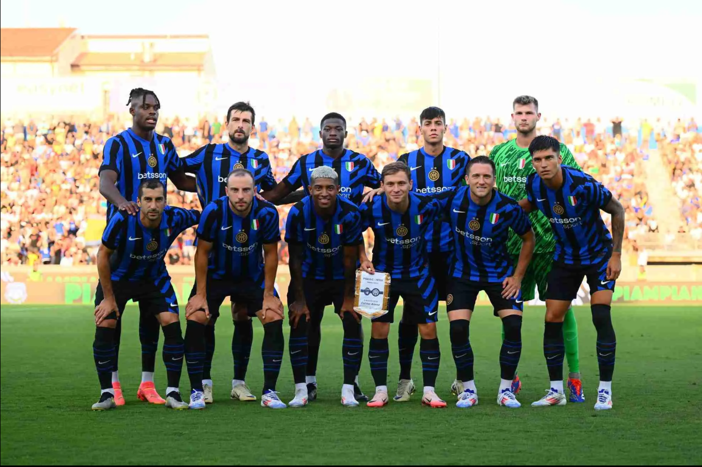 Το διπλό που θα κάνει... αίσθηση κυνηγά η Ίντερ