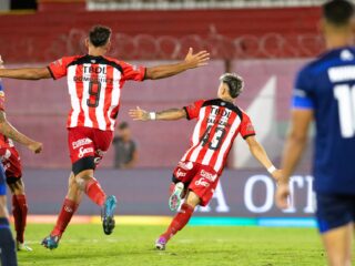 Μπαράκας Σεντράλ - Μπάνφιλντ