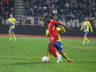 Μπύλις - Ελμπασάν