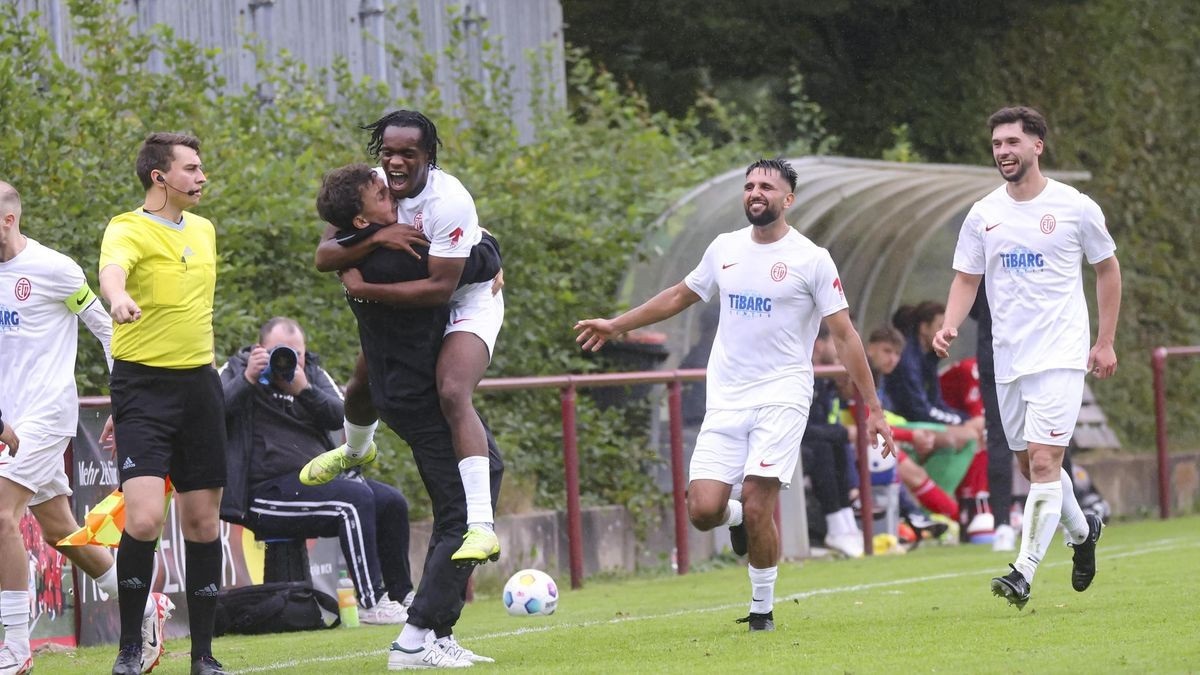 Στοίχημα Αϊμσμπίτελερ - Αμβούργο Γ’: Αξία στο Οver 4,5 του 2.20