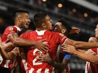 Εστουδιάντες - Πλατένσε