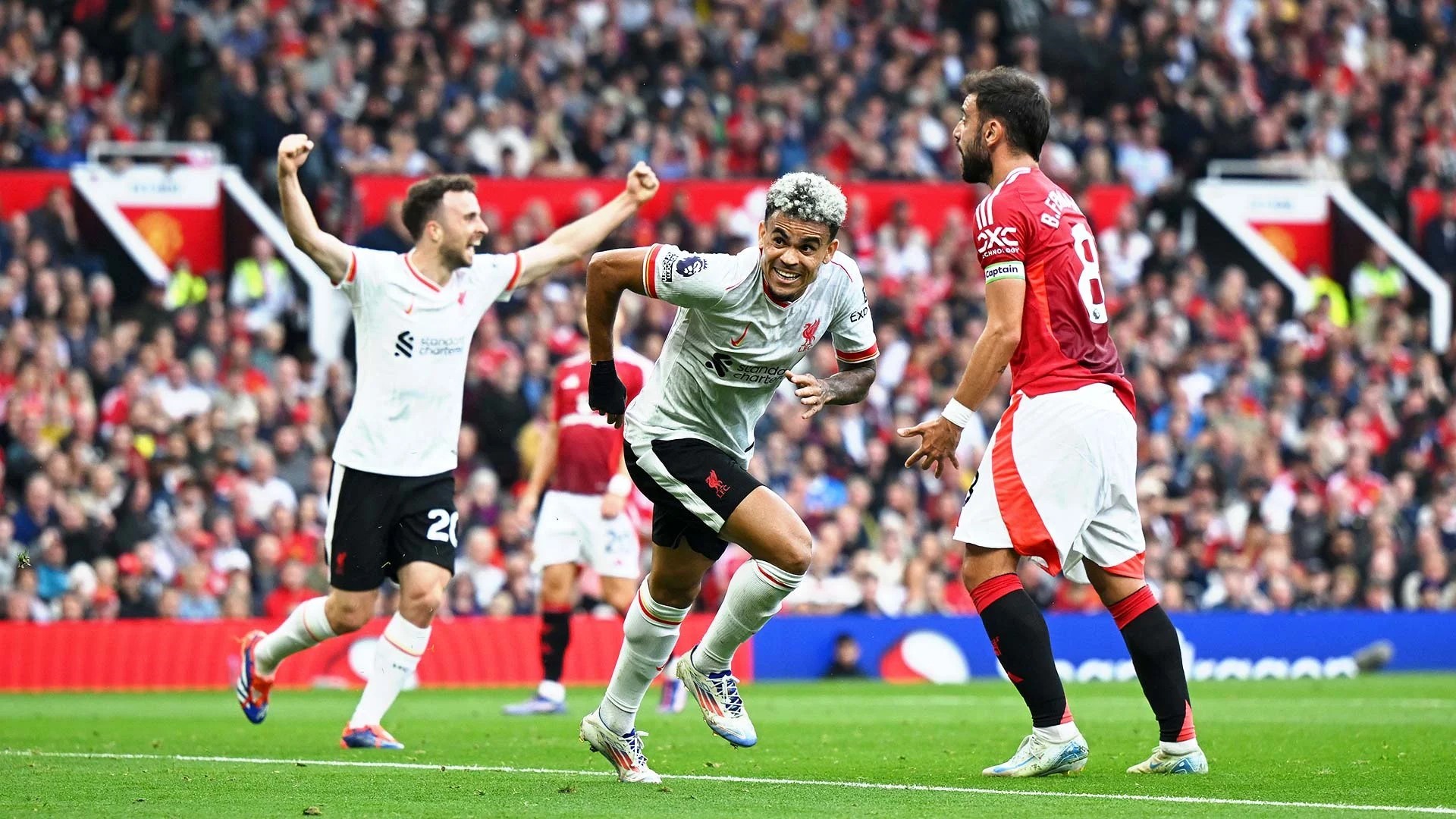 Ξεκίνησε δυναμικά η μετά - Κλόπ εποχή