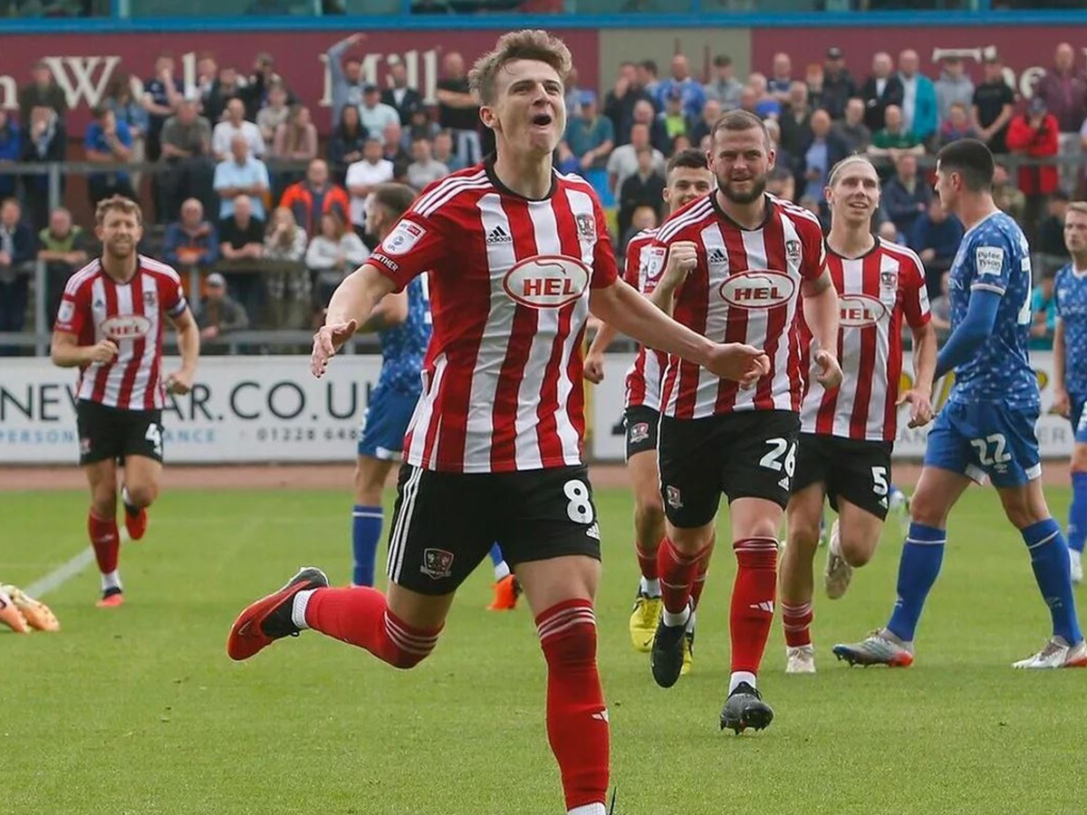 ekseter-soyinton-030924