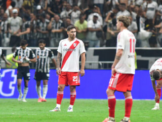 Ντεφένσα Χουστίσια - Ρίβερ Πλέιτ