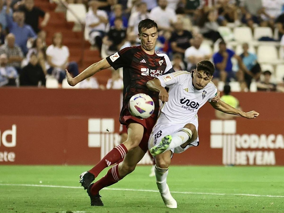 almpathete-mpoyrgkos-211024