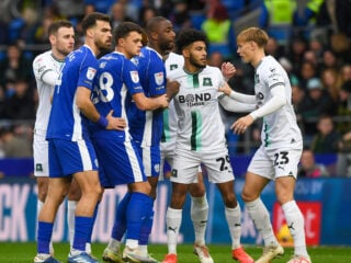 Κάρντιφ - Πλίμουθ