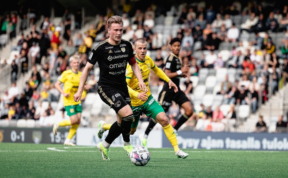 ilves-seinagioen-191024