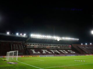 Λανούς - Ιντεπεντιέντε