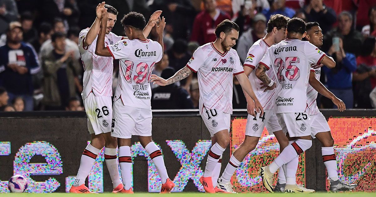 toloyka-poyempla-231024