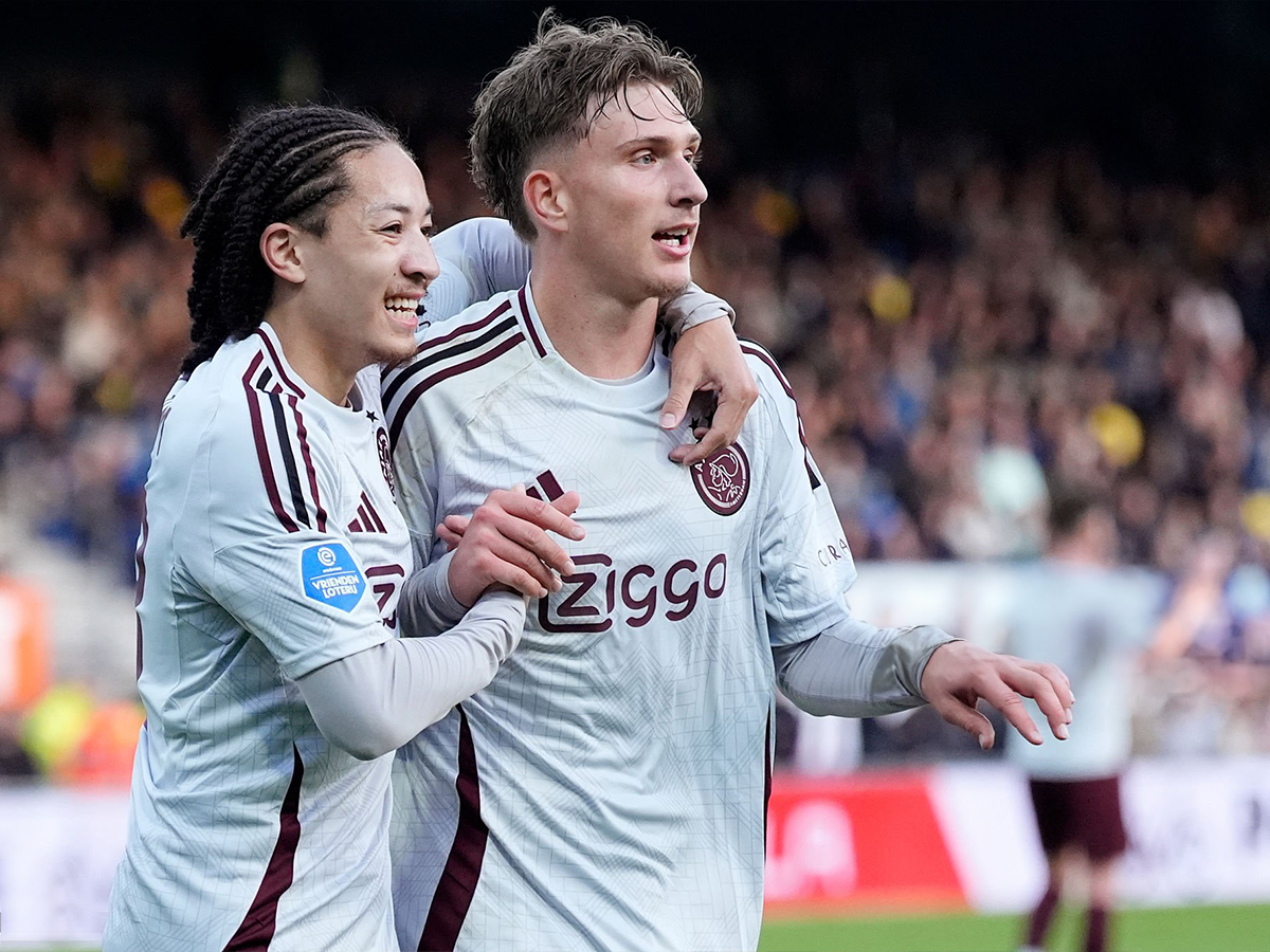 agiaks-gkroningken-061024