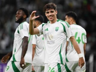 Αλ Αχλί - Αλ Ακντούντ