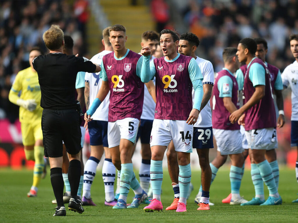 Μπέρνλι - ΚΠΡ προγνωστικά Τσάμπιονσιπ