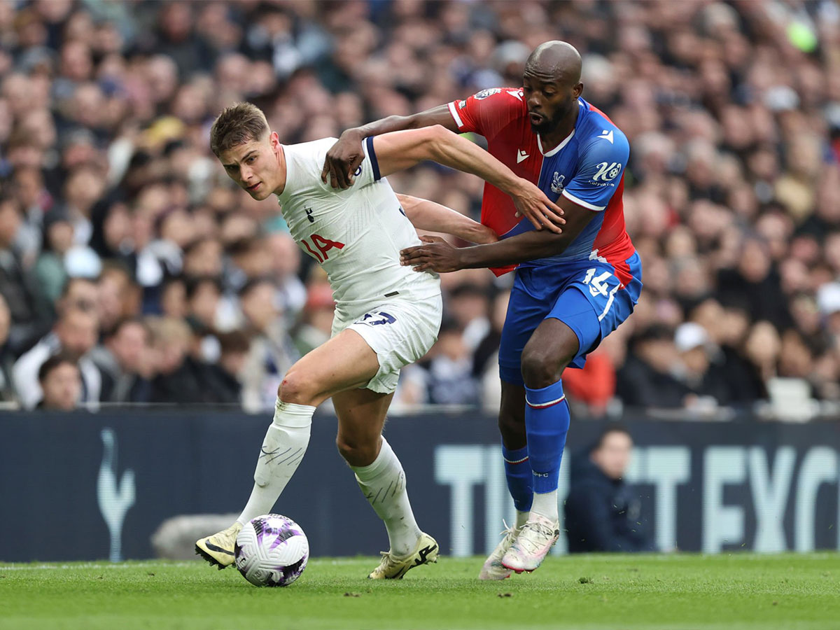 kristal-palas-totenam-271024